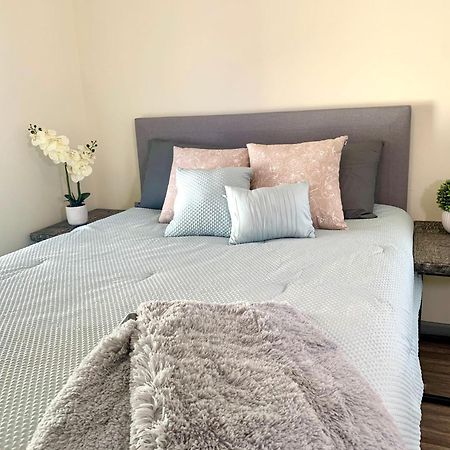 Cozy 3Br 1Ba Short Drive To نياغارا فالس، نيويورك المظهر الخارجي الصورة