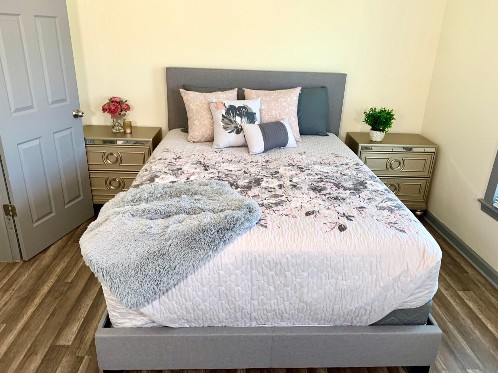 Cozy 3Br 1Ba Short Drive To نياغارا فالس، نيويورك المظهر الخارجي الصورة