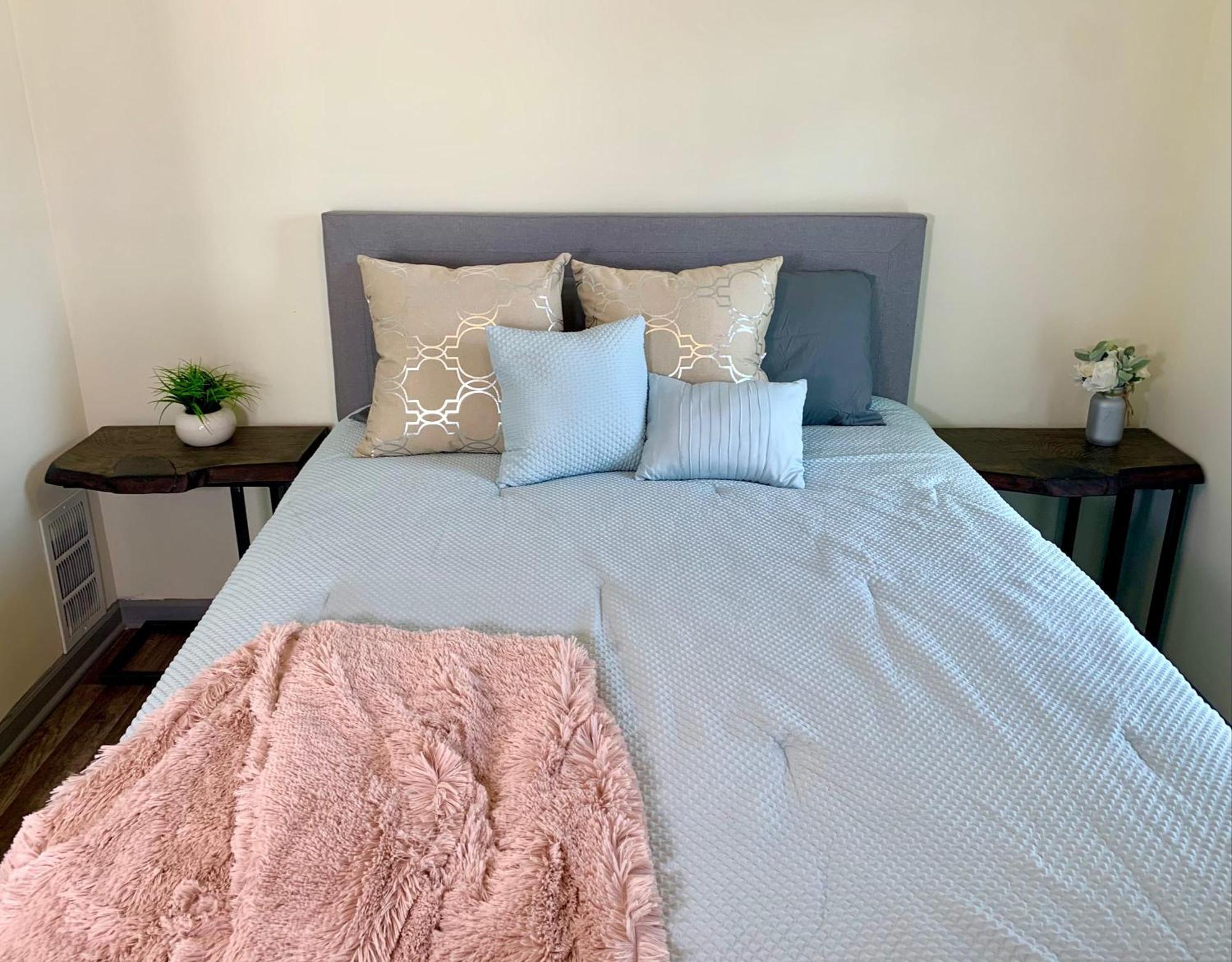 Cozy 3Br 1Ba Short Drive To نياغارا فالس، نيويورك المظهر الخارجي الصورة